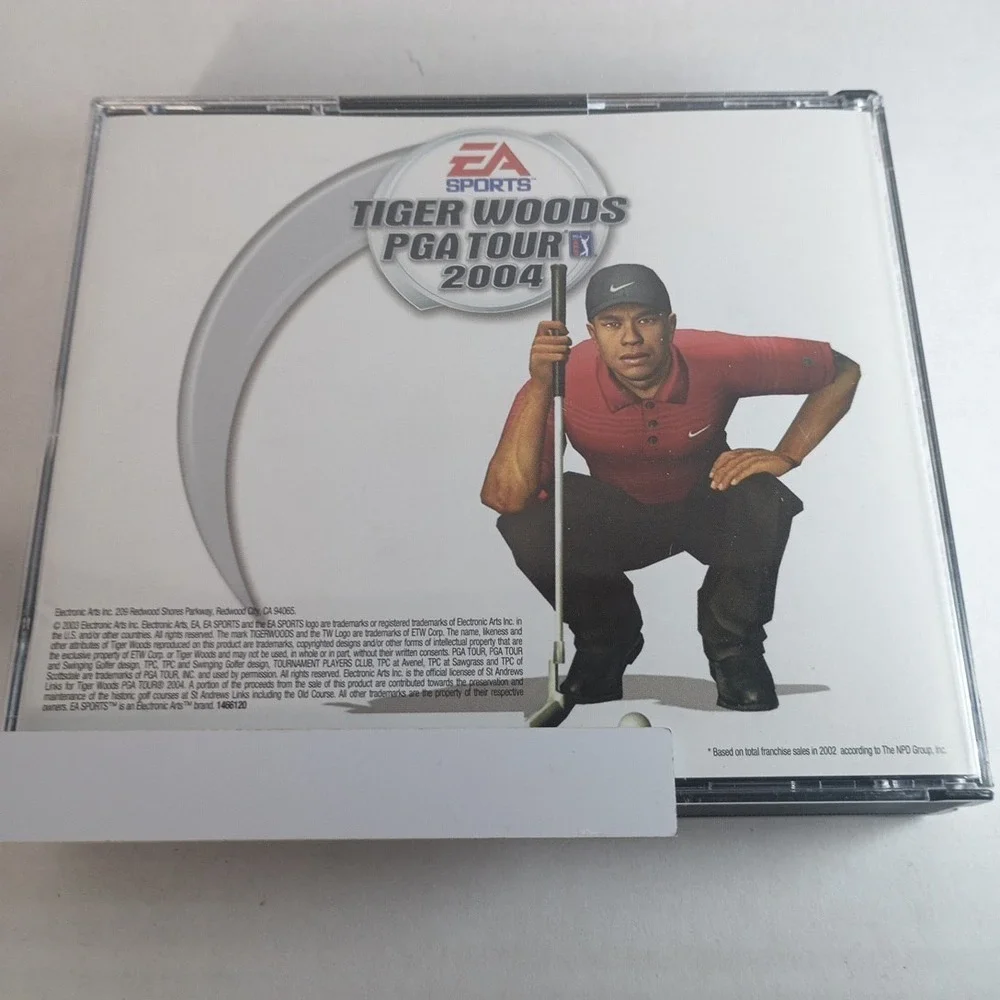 EA Sports Tiger Woods PGA Tour 2004 PC Game Multiplayer 2003 -3 CDs